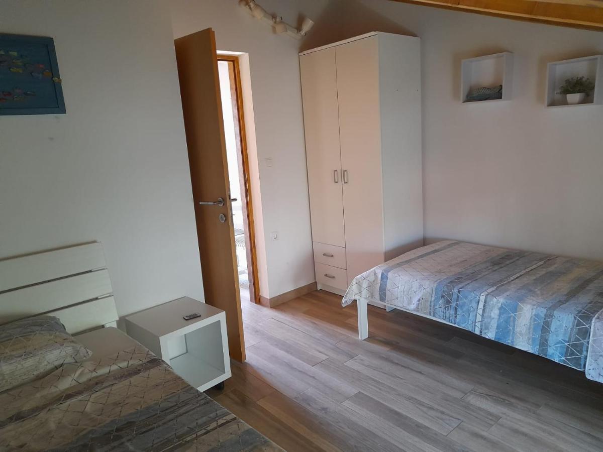 Apartman Jurisic Vir Kültér fotó